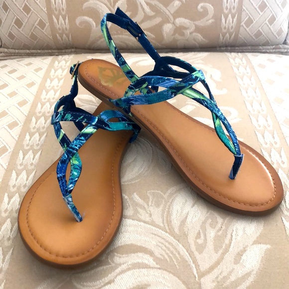 NWT Fergalicious Sunday Blue Floral Sandals SZ 6.5 - Picture 2 of 4